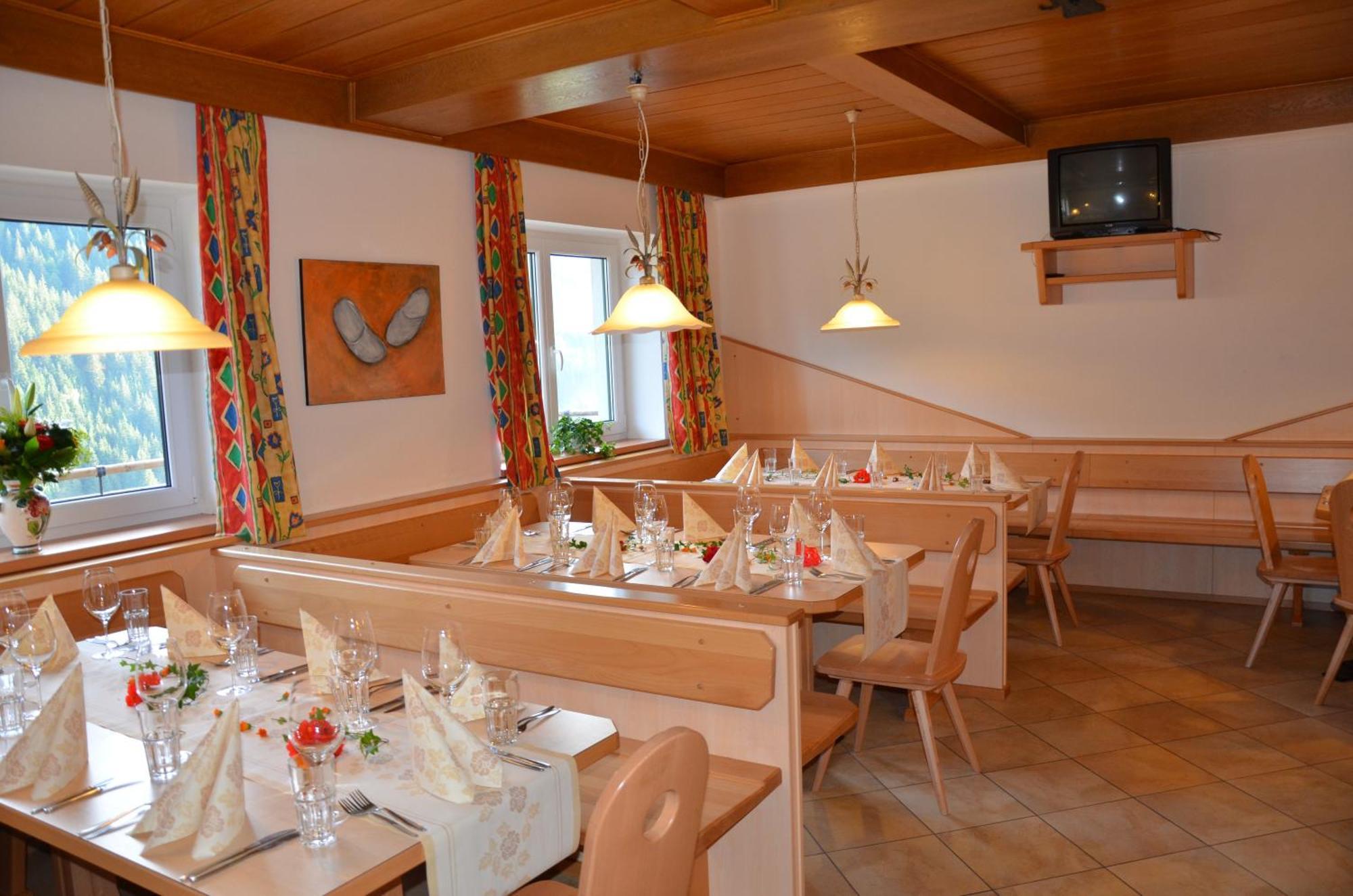 Ski In-Ski Out - Gaestehaeuser Saalbach-Hinterglemm - Wallegghof Christianhof Zewnętrze zdjęcie