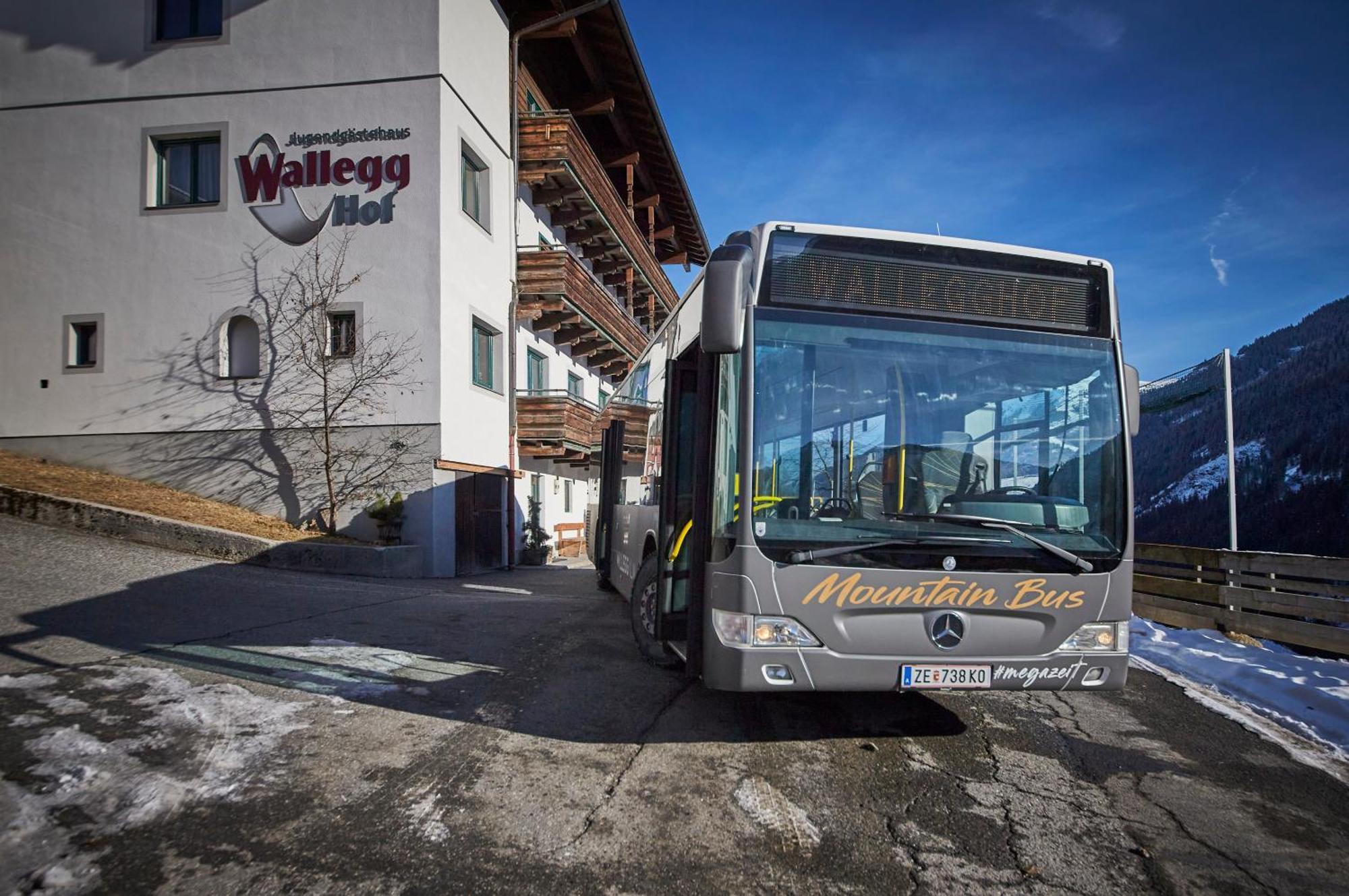 Ski In-Ski Out - Gaestehaeuser Saalbach-Hinterglemm - Wallegghof Christianhof Zewnętrze zdjęcie