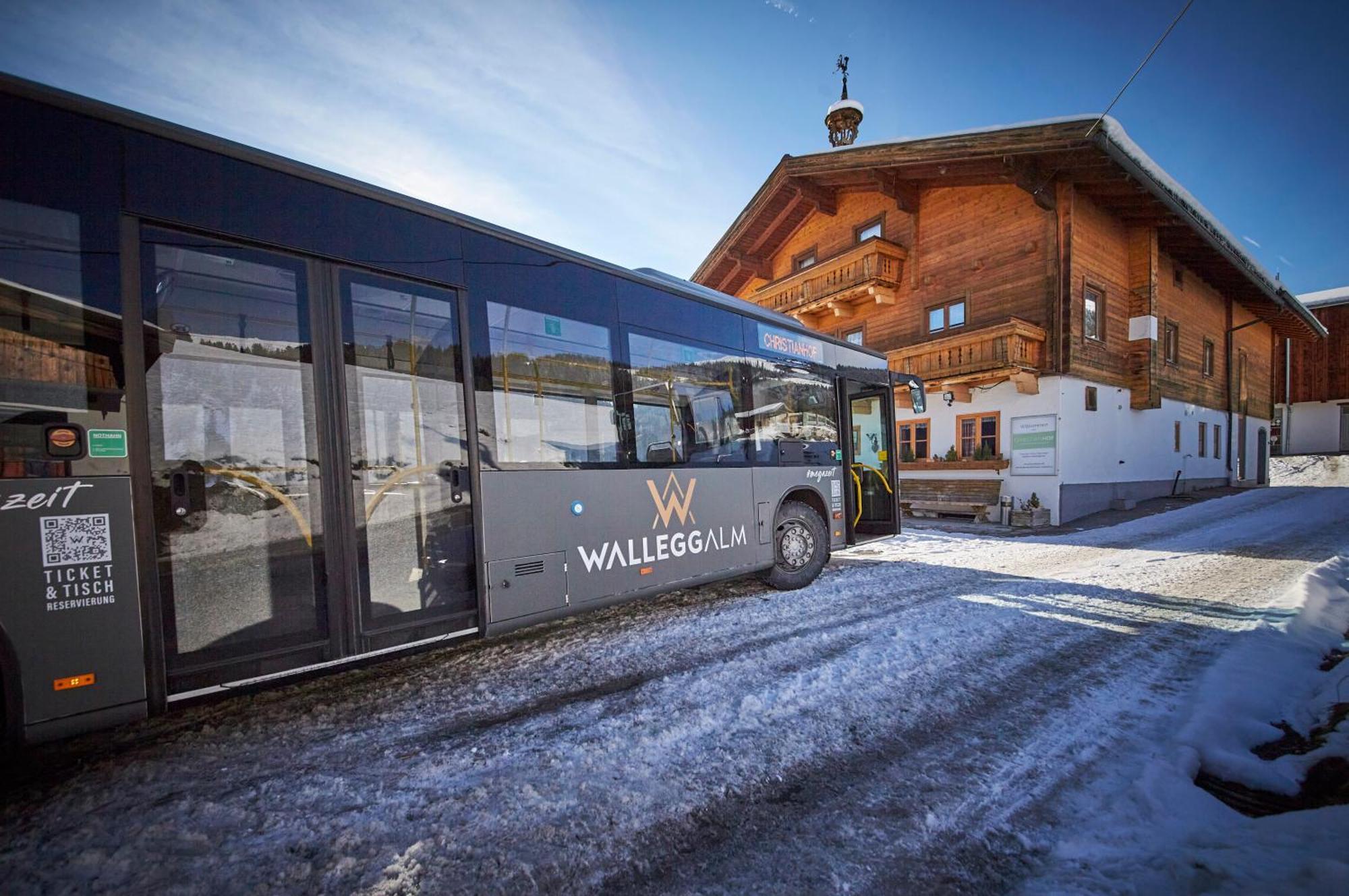 Ski In-Ski Out - Gaestehaeuser Saalbach-Hinterglemm - Wallegghof Christianhof Zewnętrze zdjęcie